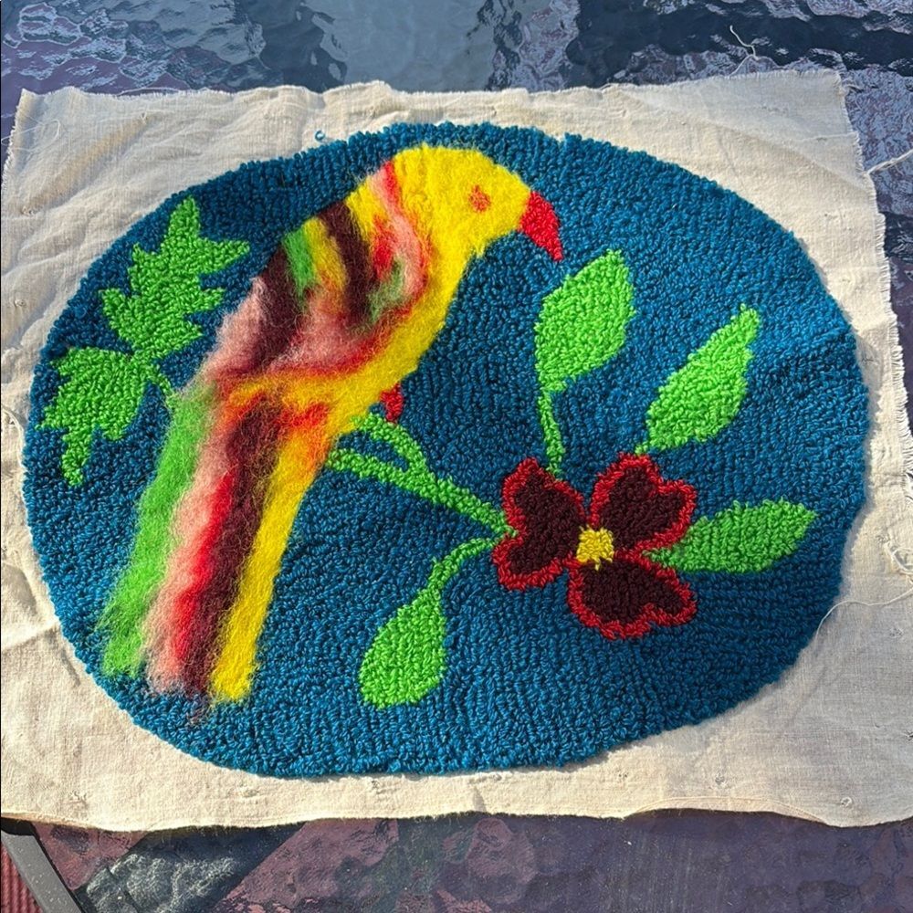 Handmade Colorful Bird Rug Hook - Picture 1 of 10